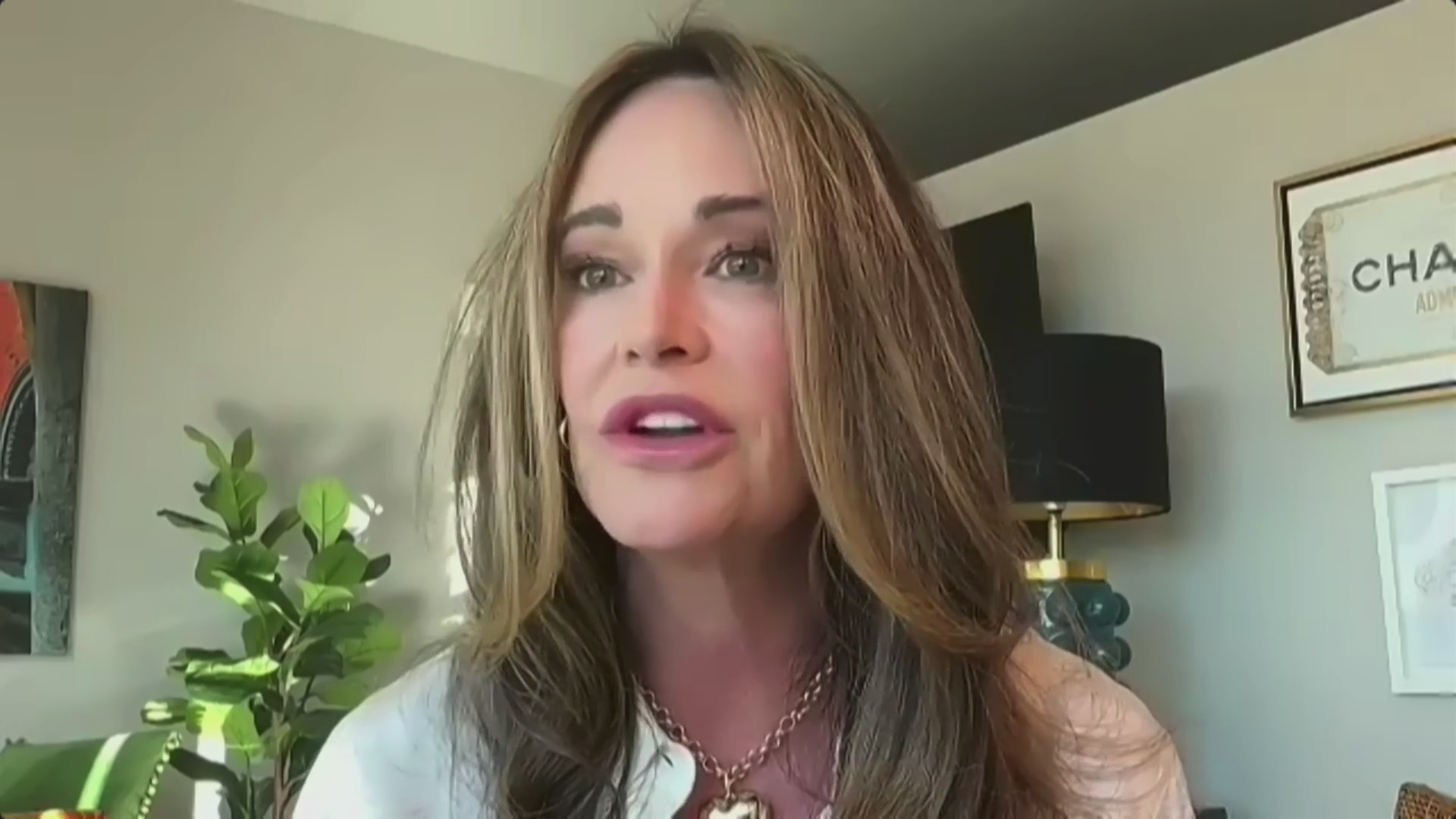 Veteran divorce attorney, redefines the divorce journey in 'Fearless Freedom, book signing tonight