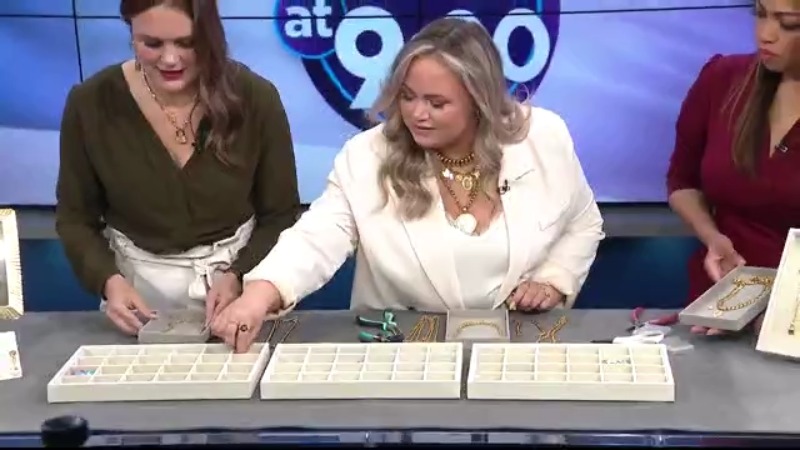 Local jewelry designer brings charm bar to Memphis
