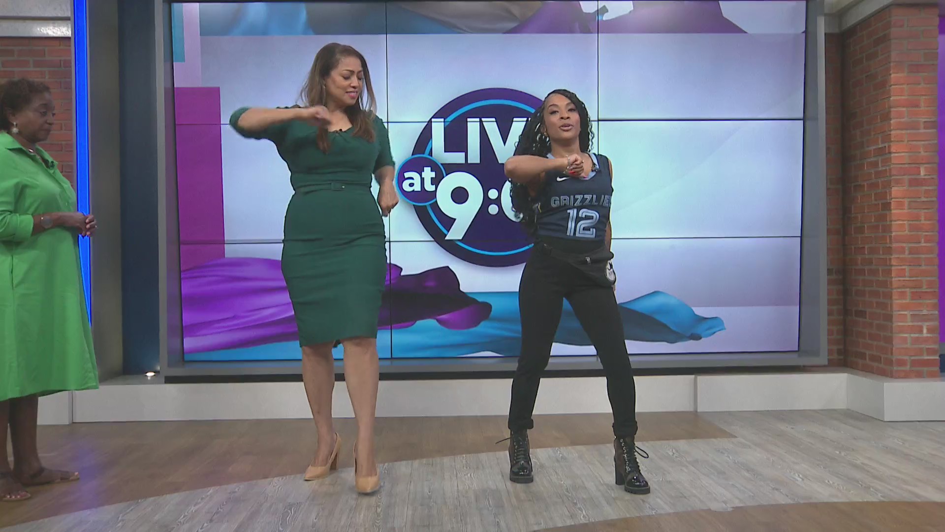 901 Day flash mob moves, Rep. Parkinson's new school code, new community center specs on Live at 9