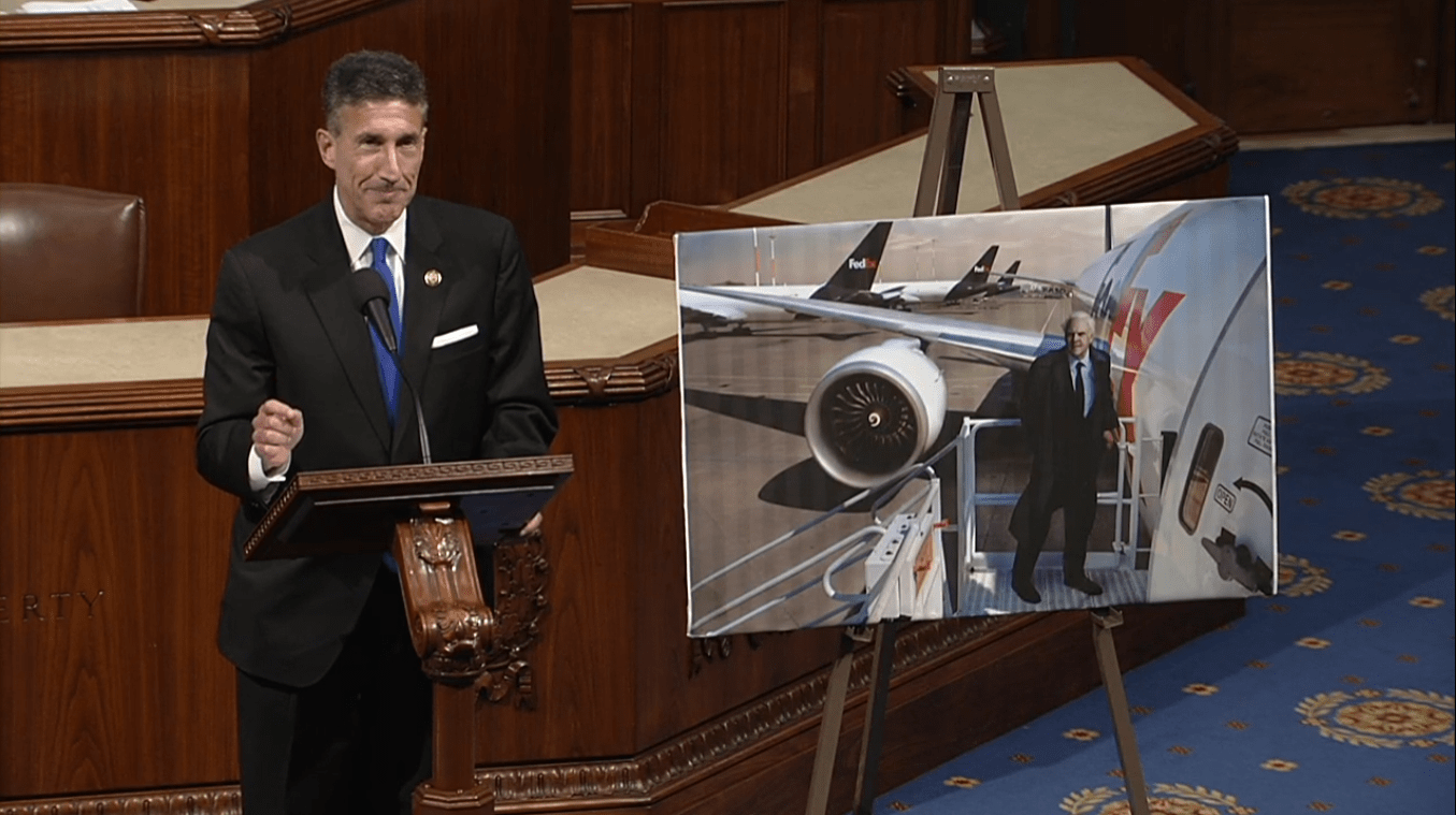 U.S. Rep. David Kustoff (R-TN) gives floor speech in honor of FedEx founder Fred Smith.