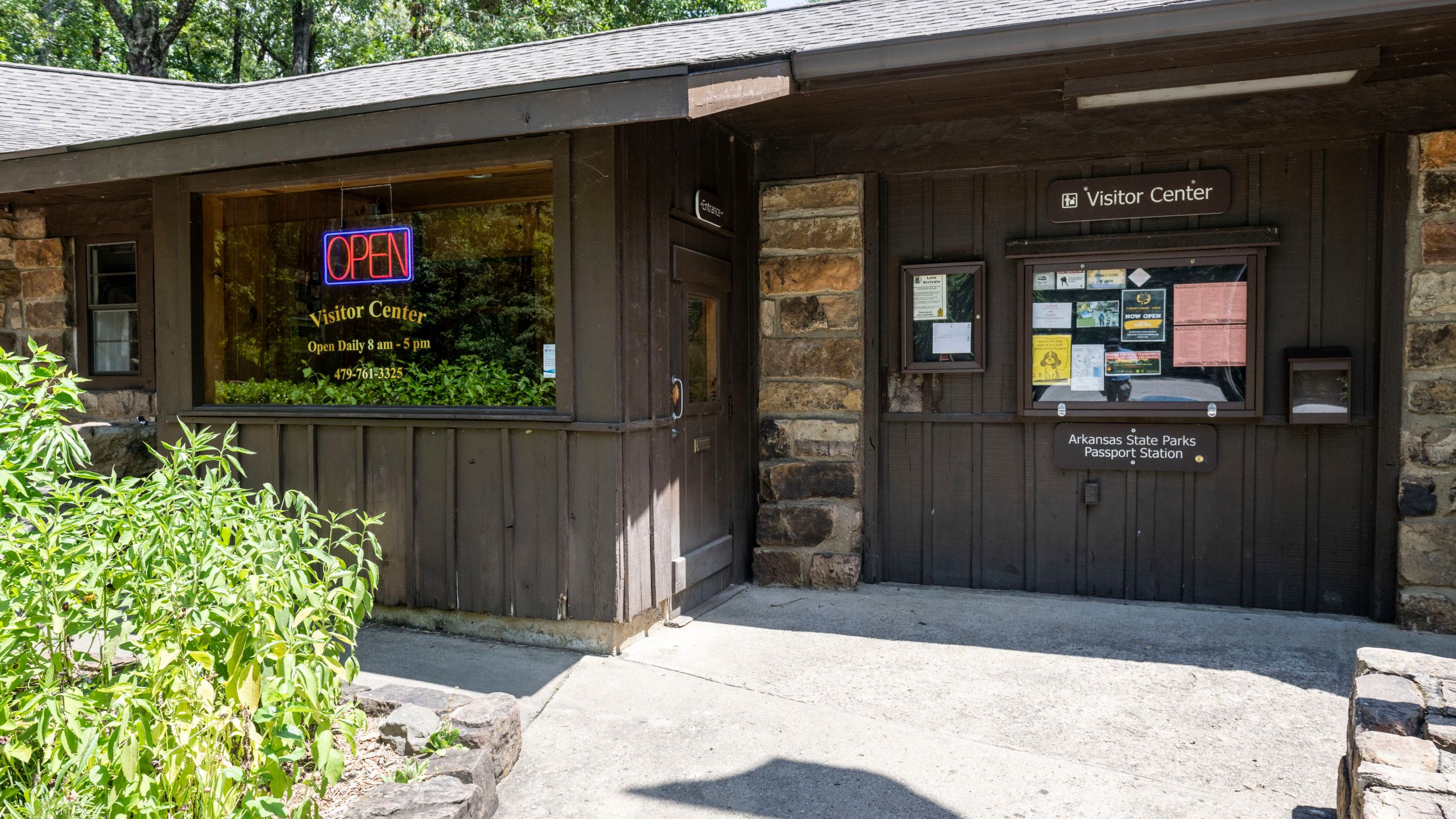 The visitors center at Devils Den State Park is open Monday, July 28, 2025, in West Fork, Ark. Police in Arkansas are searching for a suspect in the deaths of a couple who investigators said were attacked while on a wooded walking trail with their two young daughters. (AP Photo/Michael Woods)