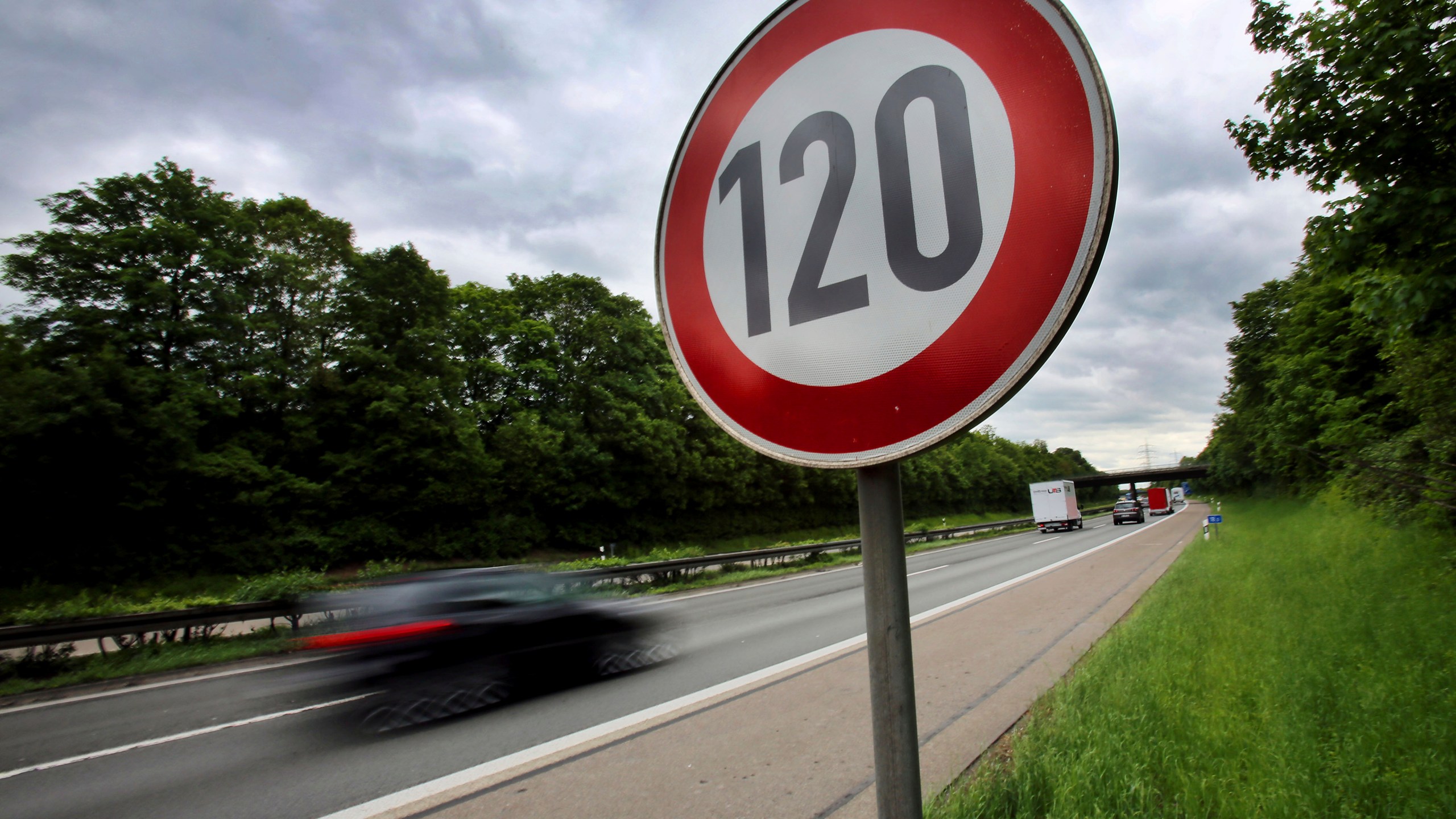 FILE - In this May 15, 2013 file photo a traffic sign indicating a speed limit of 120 km/h (75 mph) is pictured at the highway A59 close to Troisdorf, Germany. (Oliver Berg/dpa via AP, file)