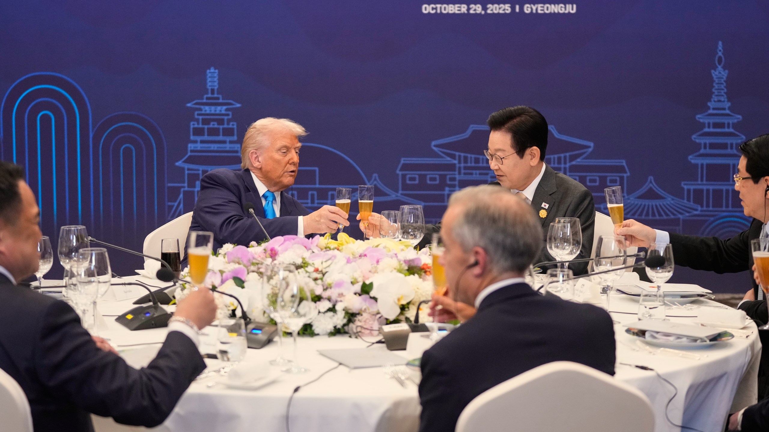 President Donald Trump toasts with state leaders including South Korean President Lee Jae Myung, center right, during a dinner event in Gyeongju, South Korea, Wednesday, Oct. 29, 2025. (AP Photo/Mark Schiefelbein)