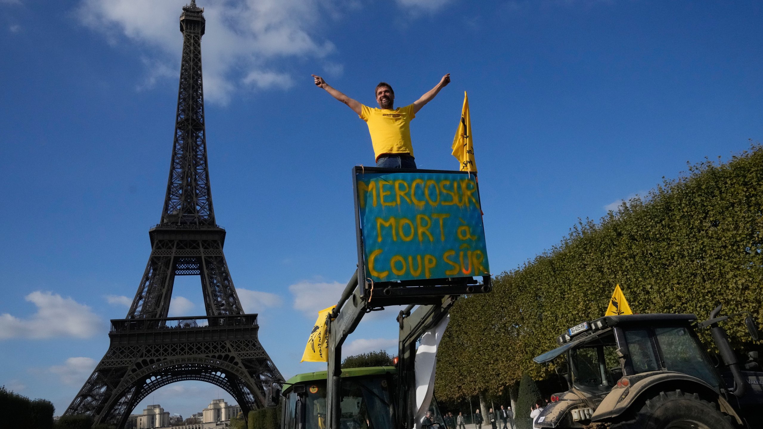 FILE - French farmers protest against the Mercosur trade alliance with South America countries, on Oct. 14, 2025 near the Eiffel Tower in Paris. (AP Photo/Michel Euler, File)
